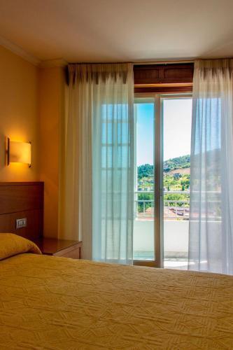 Hotel Mabú Orense Kültér fotó