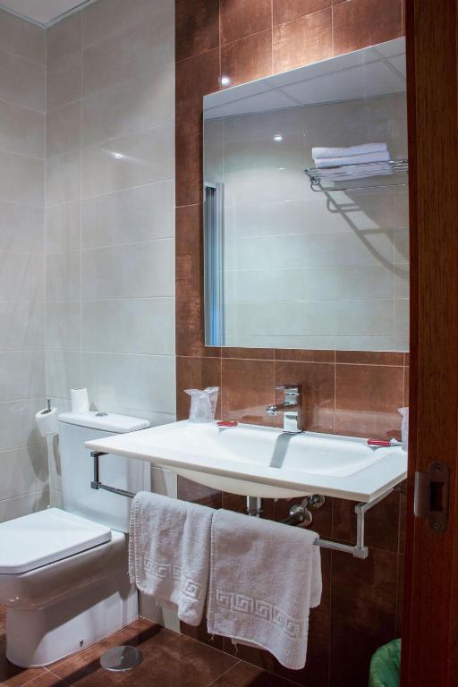 Hotel Mabú Orense Szoba fotó