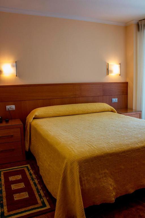 Hotel Mabú Orense Szoba fotó